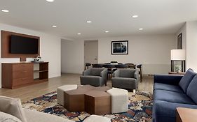 Doubletree By Hilton Bloomington Minneapolis South